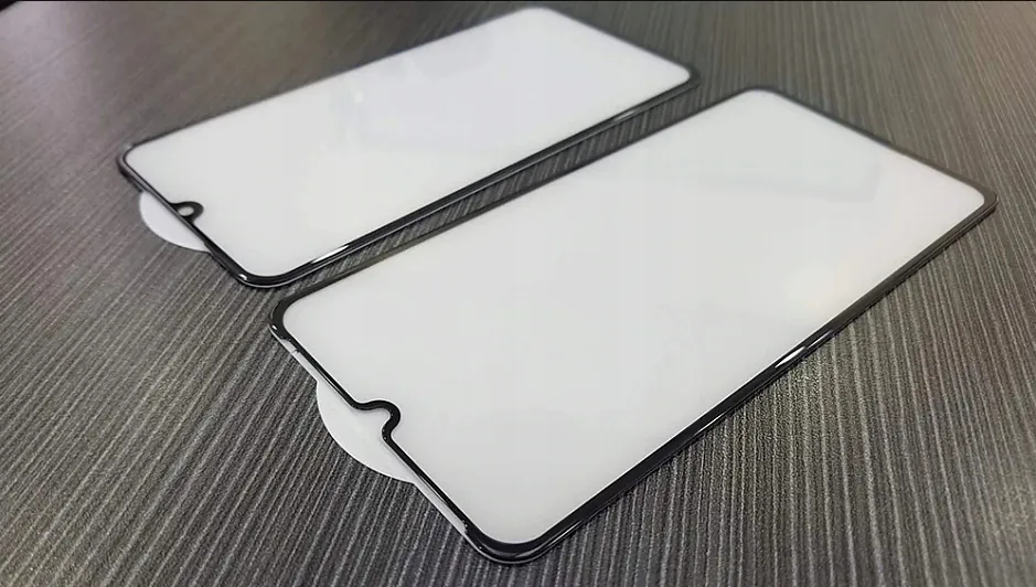 Xiaomi Mi 9 SE, zakřivené ochranné sklo 5D Full Glue REAL na celý displej